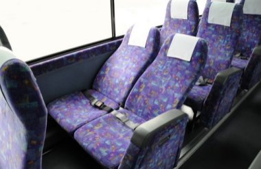 リクライニングシートでゆったり♪